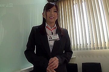 (230621)é‡Žçƒæ‹³ã™ã‚‹å¥³å­ç¤¾å“¡ãŒã‹ã‚ãˆãˆd
