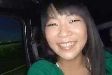 Japanese Girl Used As Urinal (3)