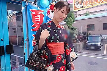 (240513)èŠ±ç«å¤§ä¼šã«è¡Œãå­ã‚’æ•ã¾ãˆãŸa(3)
