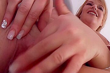 A Sexy German Lady Gets Her Shaved Pussy Pounded In The Pool