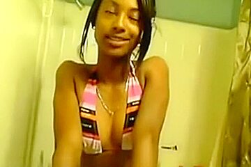Petite Tight Black Girl Masturbation
