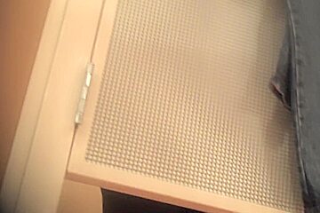 Spy Cams Shoots Nude Details Of Fem In Changing Room