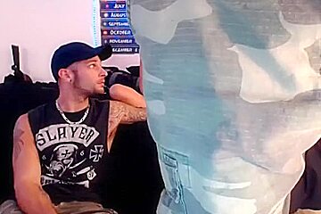 Banginbrooke Secret On (1)/(28)/(15) (03):(00) From Chaturbate