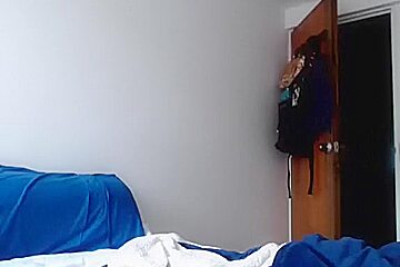 Burbuja Secret Video On (1)/(27)/(15) (18):(00) From Chaturbate