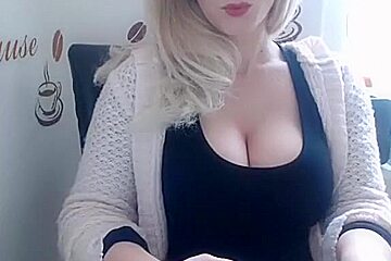 Blowjobjosie Dilettante Video On (01)/(19)/(15) (13):(52) From Chaturbate