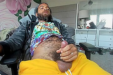 Rock Mercury   Jerks Thick Hairy Juicy Cock