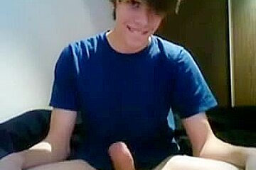 My Teen (18)+ Bear Masturbating Online