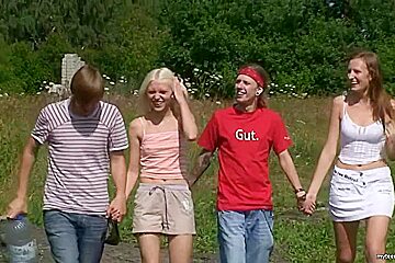 Tanya Shurupova And Vally Outdoor (01)