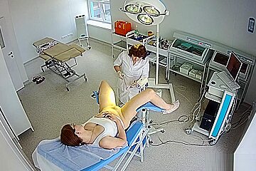 In The Gynecological Office ((3))