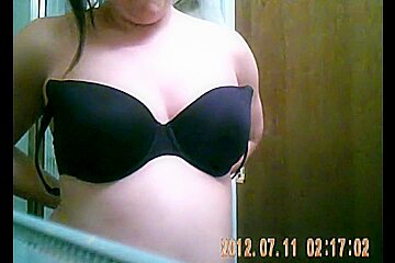 Hidden Of Wife Topless And Then Lotioning