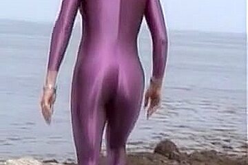 Lilac Costume Is On The Candid Body Of Amateur Girl (08)b