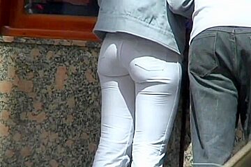 Public Candid Asses In Tight Jeans Caught On