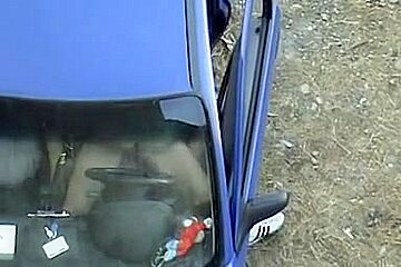 Young Couple Caught On 's Camera Banging In The Car