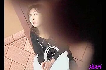 Cumshot Sharking Surprise With Pretty Japanese Bimbo Receiving Big Facial