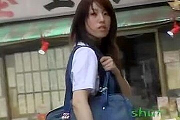 Asian Girls Have No Idea That A Records Them
