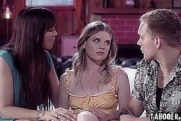 Joins Syren And For A (3)some With Niki Sweet And Joshua Lewis