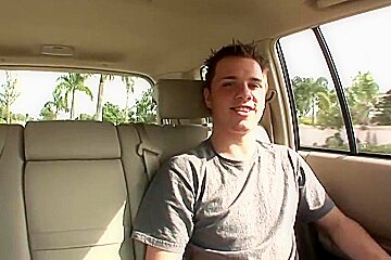 Sporty Guy Fucks An Old Mature Bitch Hard Bangbus
