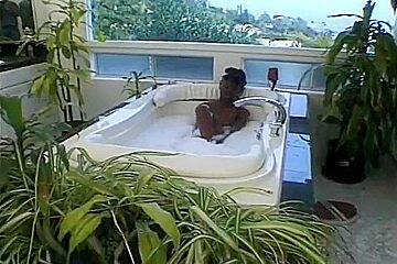Wet Black Hottie Bangs Two In The Tub