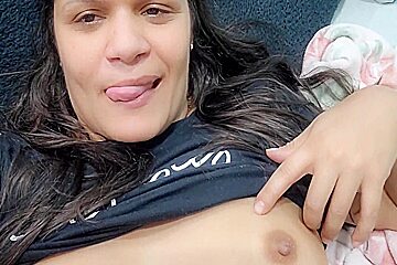 Paty Bumbum   (24)h Querendo Fuder (5) Min