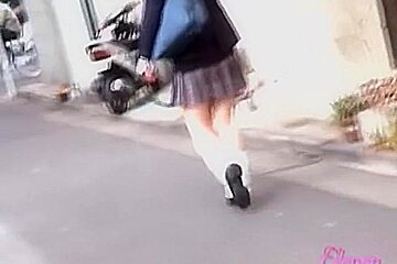 Teen (18)+ Asian Ass Uncovered On Hot Sharking Tape