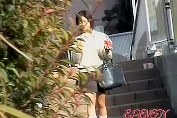 Babe Was Eating Snacks When She Was Skirt Sharked Outdoors