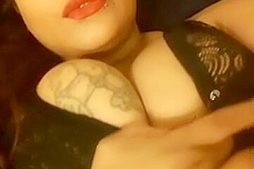 Red Bbw Cake