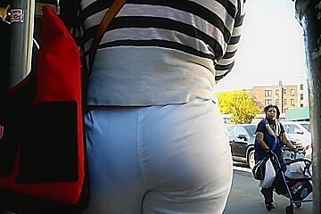 Latina Milf Vpl Booty In White Pants
