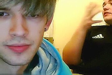New Amateur Couple Loves The Webcam
