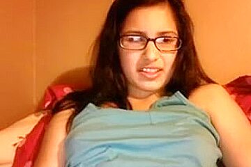 Exposing My Boobies In My Sexy Homemade Sextape