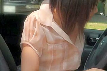 Girl In The City Upskirt And Nipple Downblouse