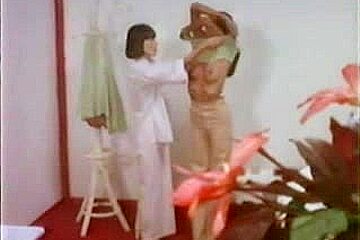 Very Erotic Ebony On Ivory Vintage Lesbian Sex Scene