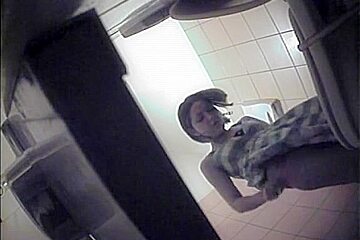 Video With Girl In A Toilet