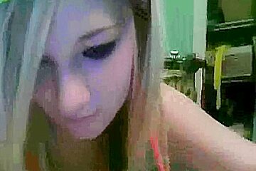 Delicious And Rebellious Cam Slut